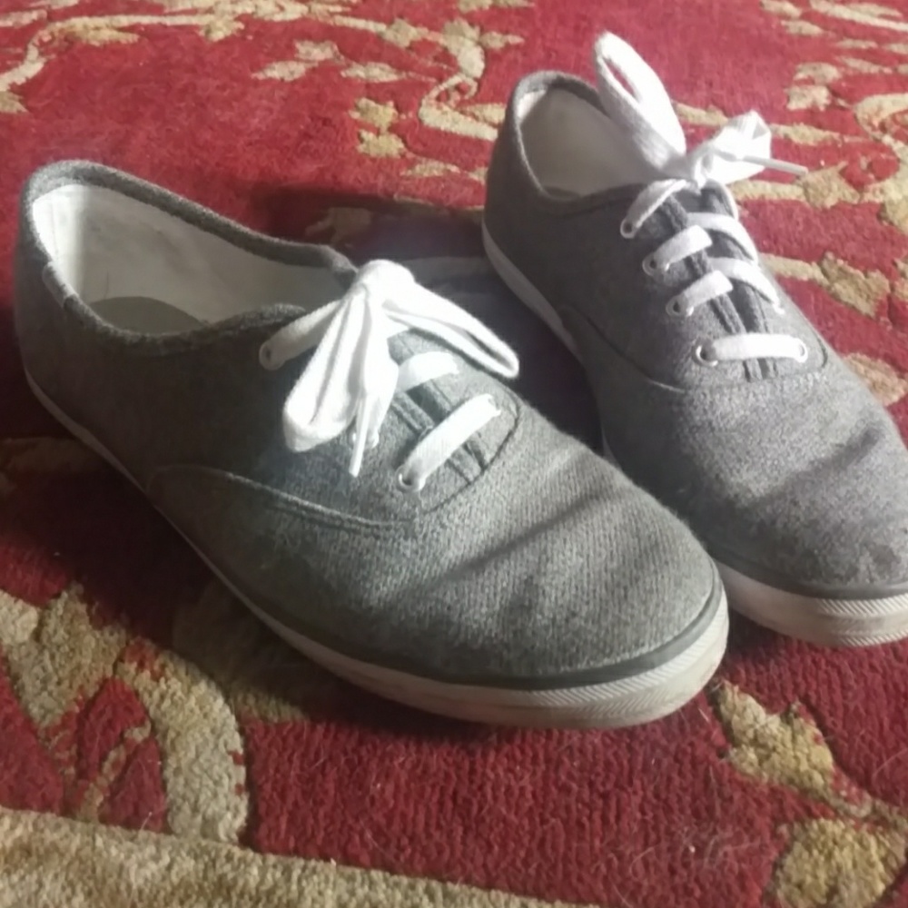 Grey Keds
